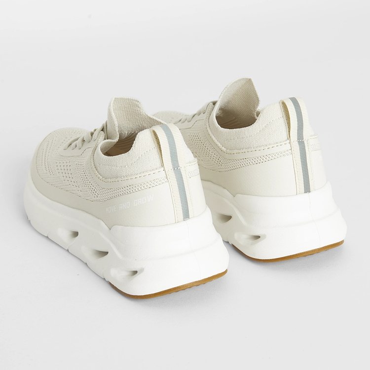 LEISURE SHOES