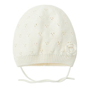 White knit cap with rose applique