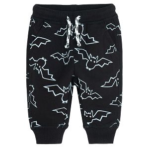 Black jogging pants with bats print