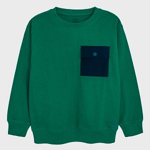 Green sweatshirt with blue pocket