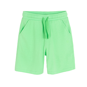 Green long shorts with cord