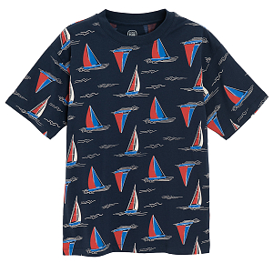 Navy blue T-shirt with boats print