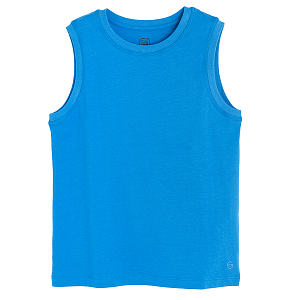 Blue sleeveless T-shirt