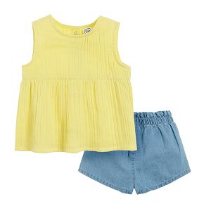 Set shorts with blouse