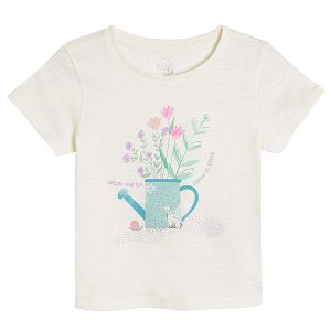 White short sleeve T-shirt with flower pot print