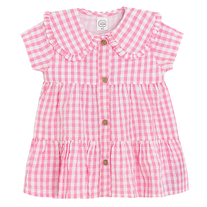White and pink checkered short sleeve dress with ruffle colar