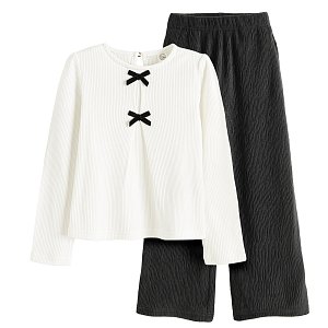 CLOTHING SET