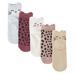 Κάλτσες 5 ζεύγη λευκές, μπεζ, γκρι, ροζ, μπορντό με στάμπα γατούλες