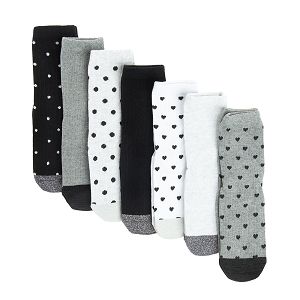 Κάλτσες 7 ζεύγη μαύρες, γκρι και λευκές με στάμπα καρδούλες και polka dots