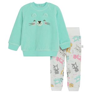 Mint swetashirt with kitten print and white leggings with various animals print