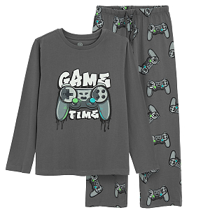 PYJAMAS