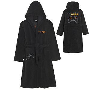 Ρόμπα fleece μαύρη με κεντημένη στάμπα τηλεχειριστήριο