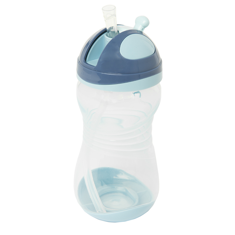 Training cup blue with straw