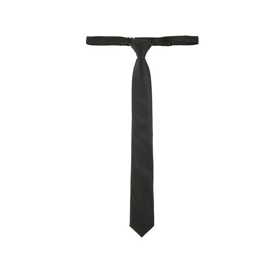 Black tie