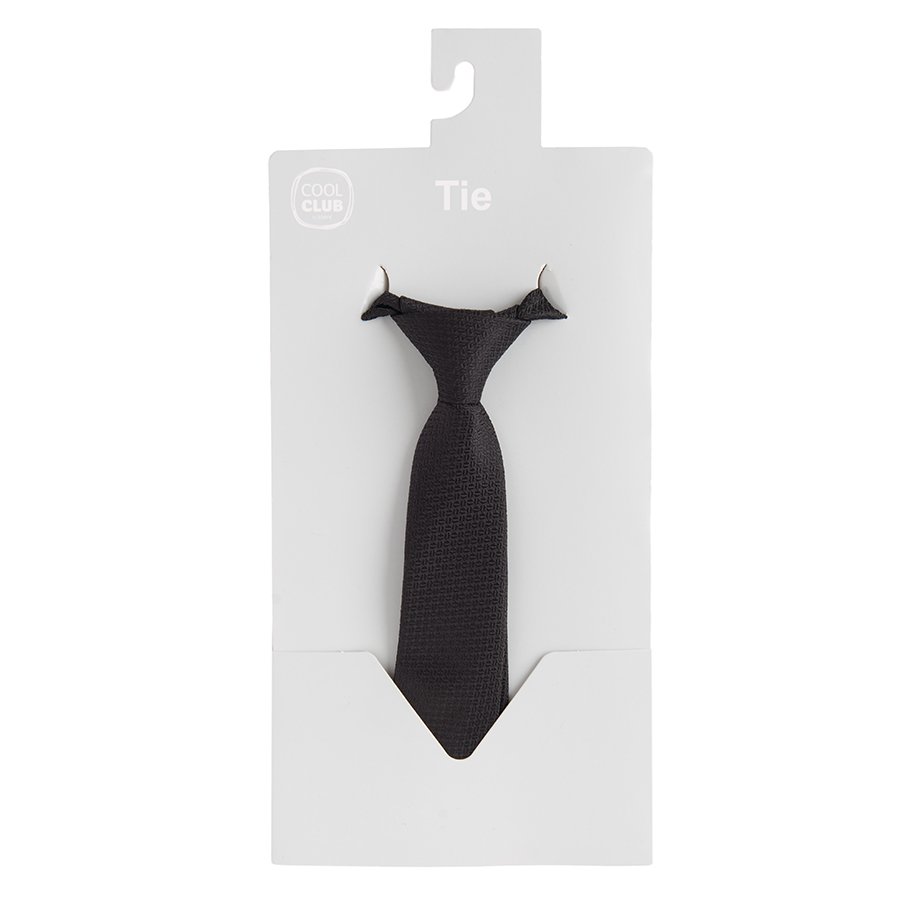 Black tie