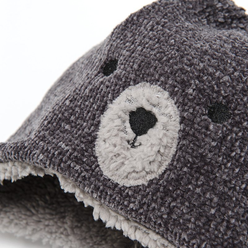 Grey hat with bear print and ears laces and fleece lining