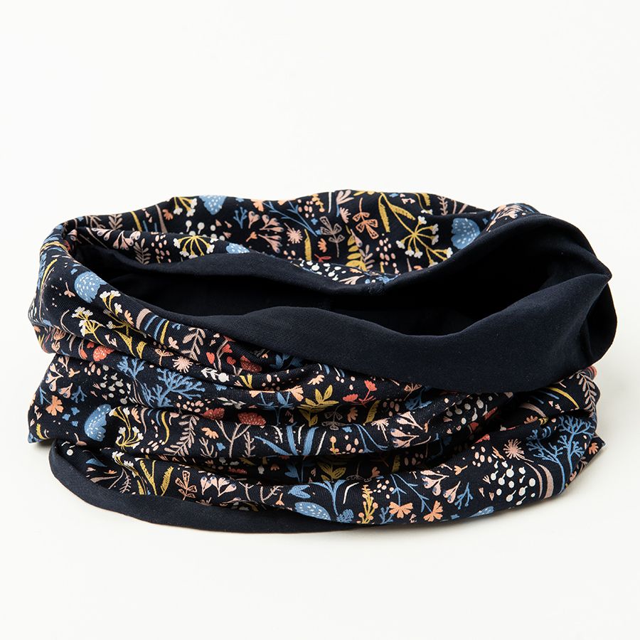 Blue floral snood