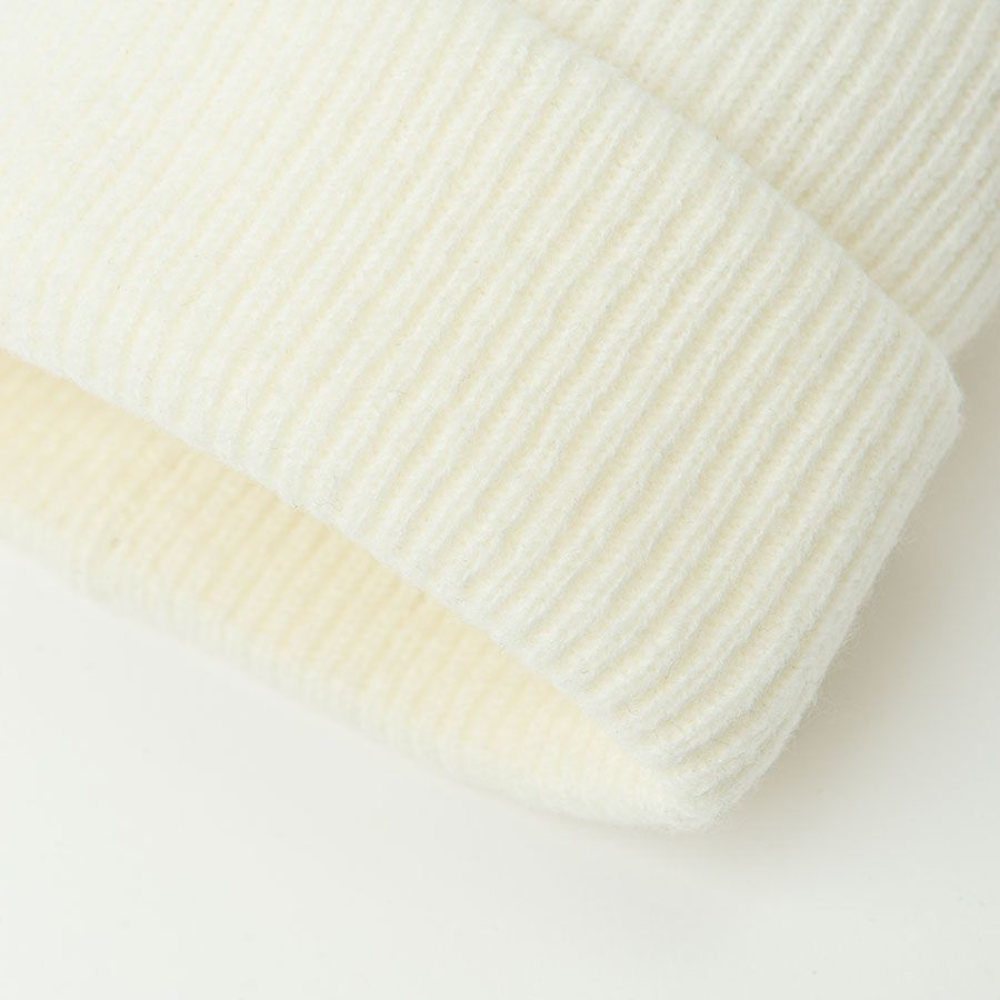 Beige cap