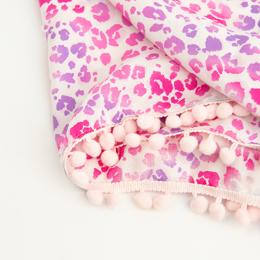 Μαντήλι λευκό με pom pom και ροζ animal print
