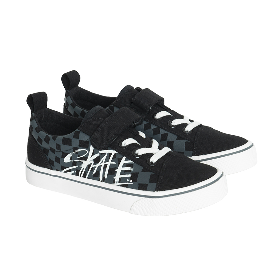 TRAINERS
