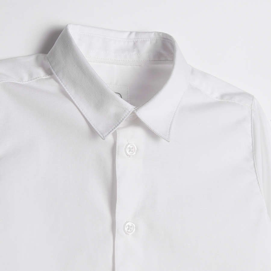 White button down long sleeve classic shirt