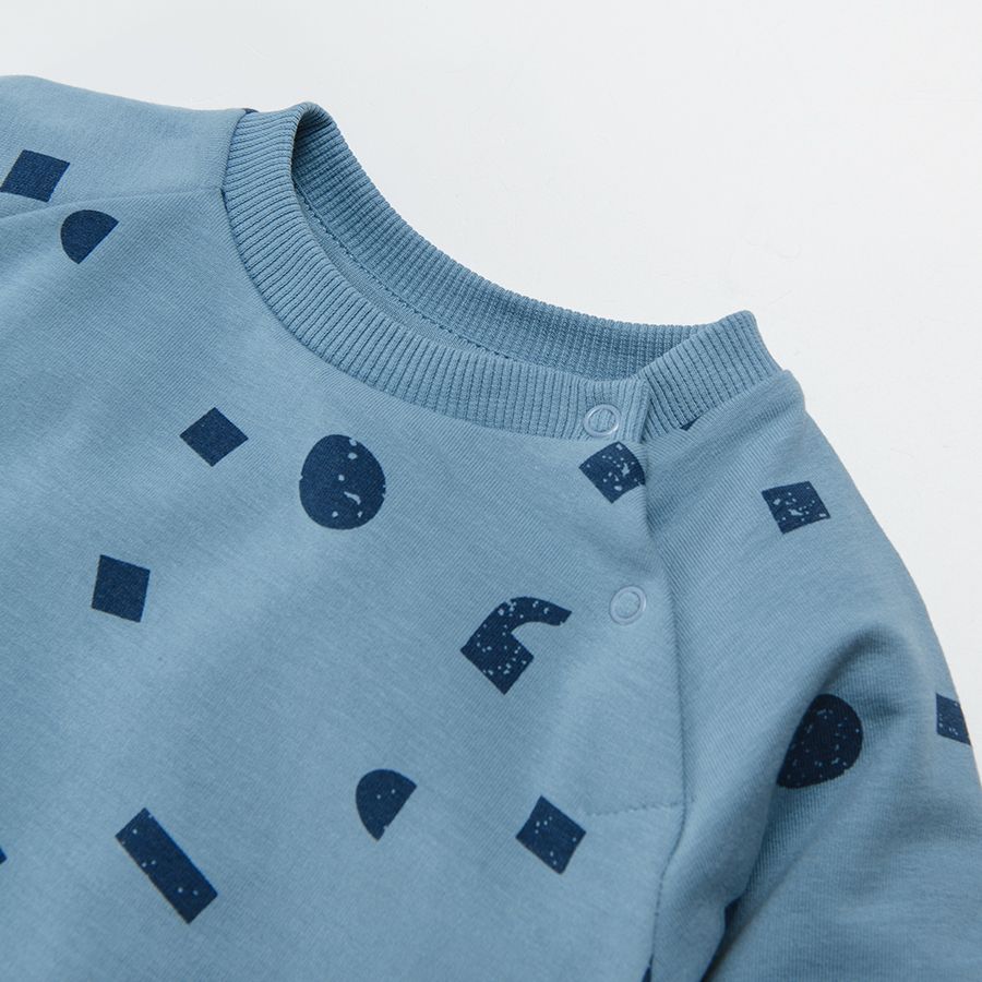 Blue sweatshirt with shapes print