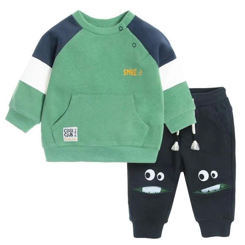 Jogging set sweatshirt and jogging pants