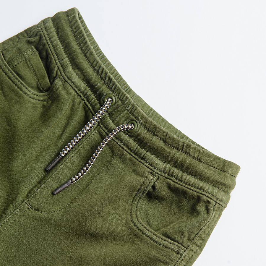 Παντελόνι υφασμάτινο πράσινο με τσέπες, λάστιχο και κορδόνι