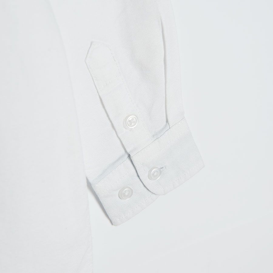 White classic long sleeve button down shirt