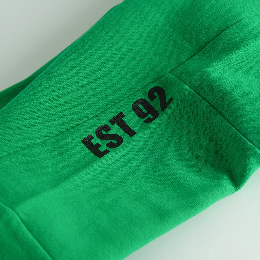 Green jogging pants with adjustable waist