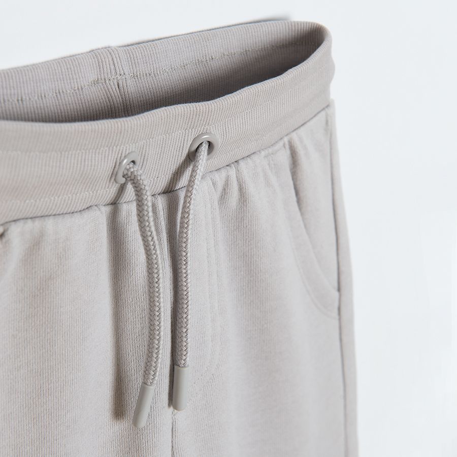 Green and grey jogging pants with adjustable waist- 2 pack