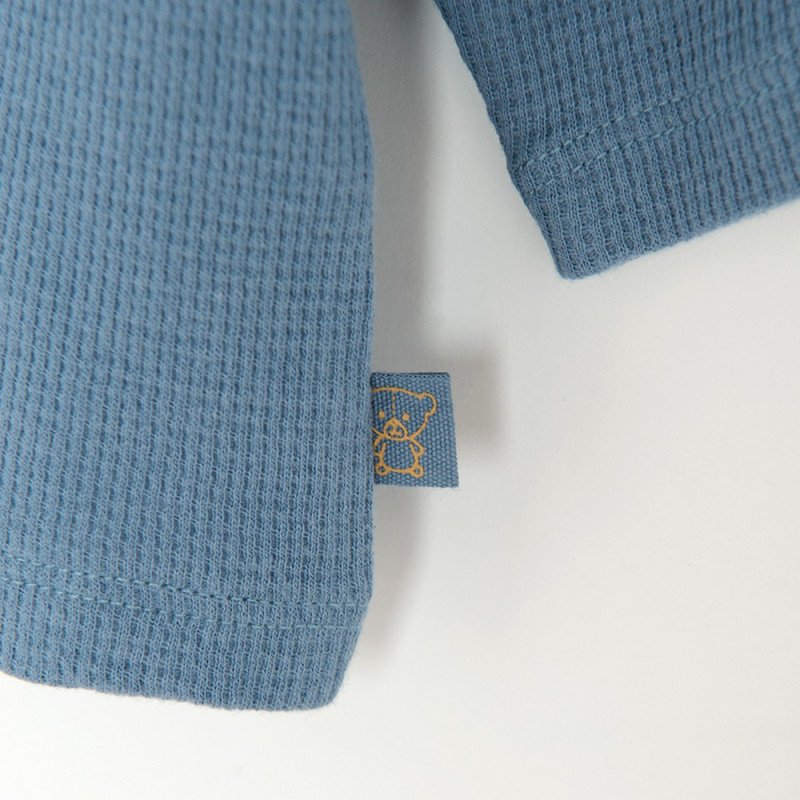 Blue long sleeve shirt