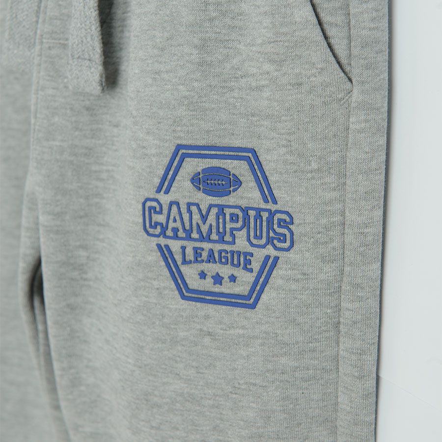 Φόρμα γκρι με λάστιχο στη μέση και στάμπα Campus league