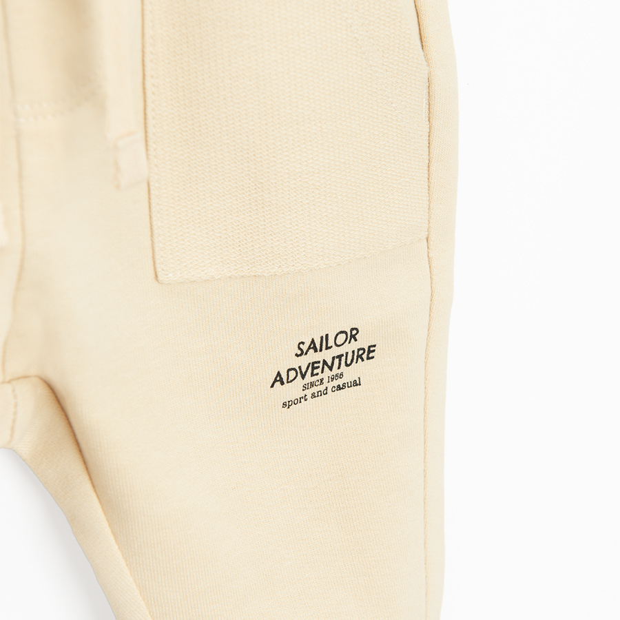 Beige jogging pants with cord
