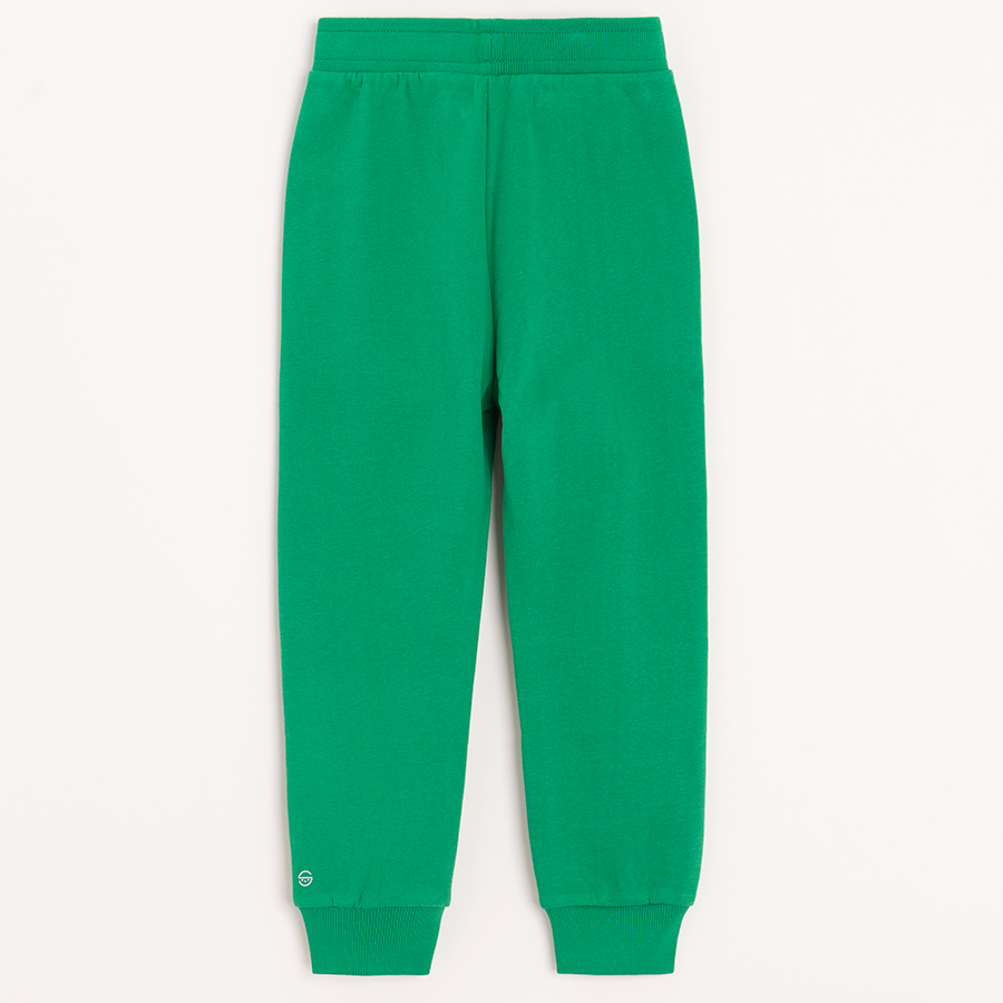 Green sweatpants with cord