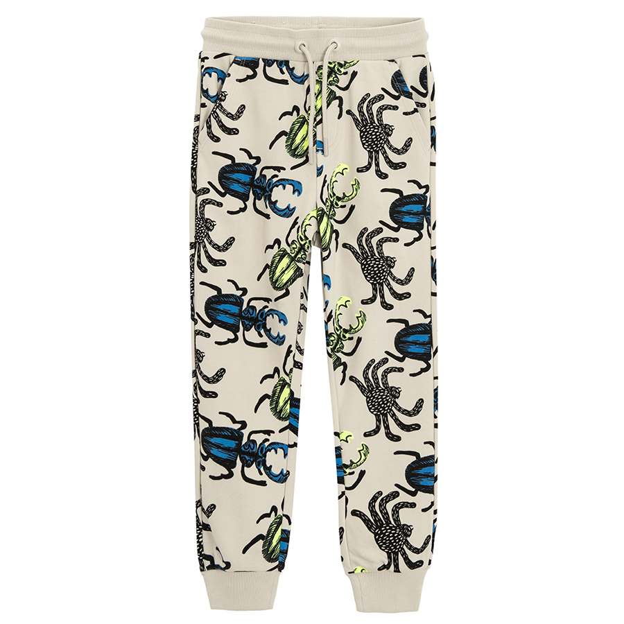 Sweatpants with beetles print