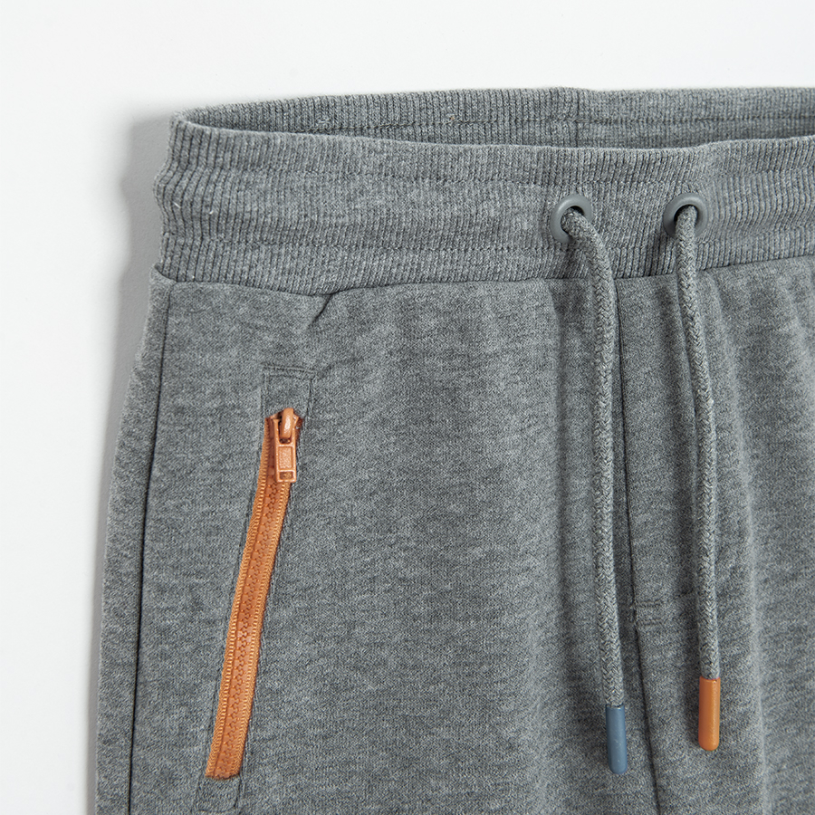 Grey sweatpants with cord