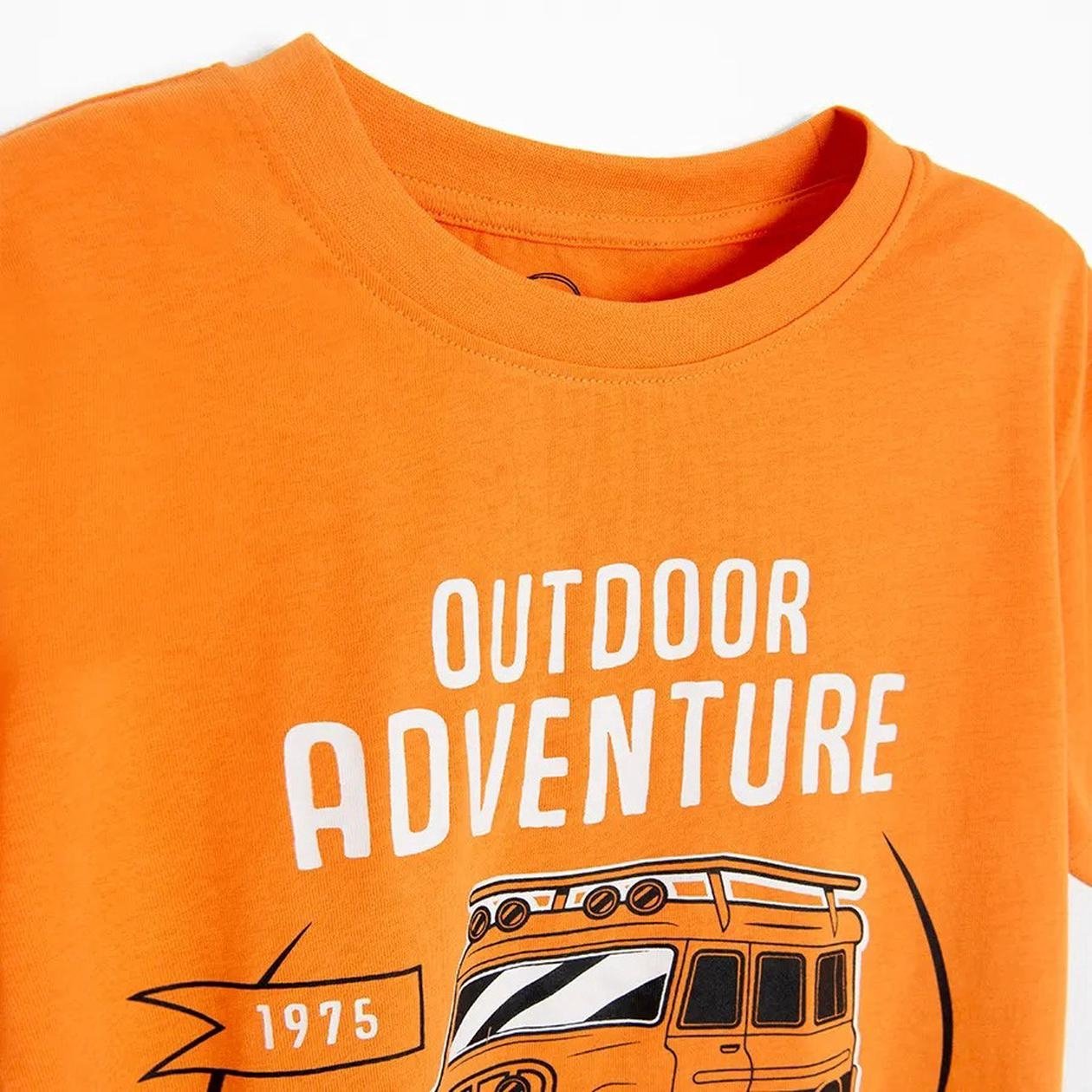 Orange T-shirt with 4x4 car and OUTDOOR ADVENTURE print