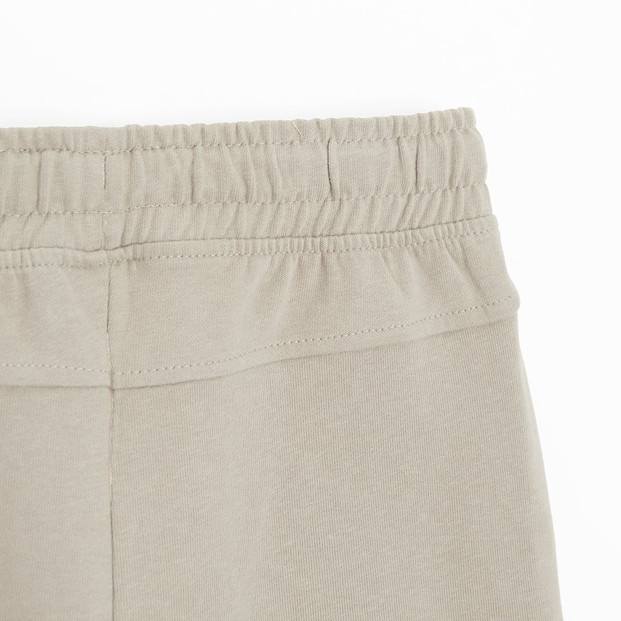 Beige shorts