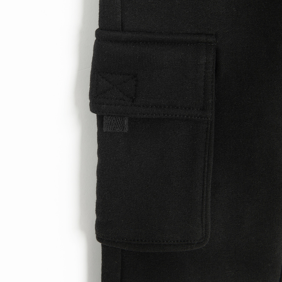 Dark grey cargo jogging pants