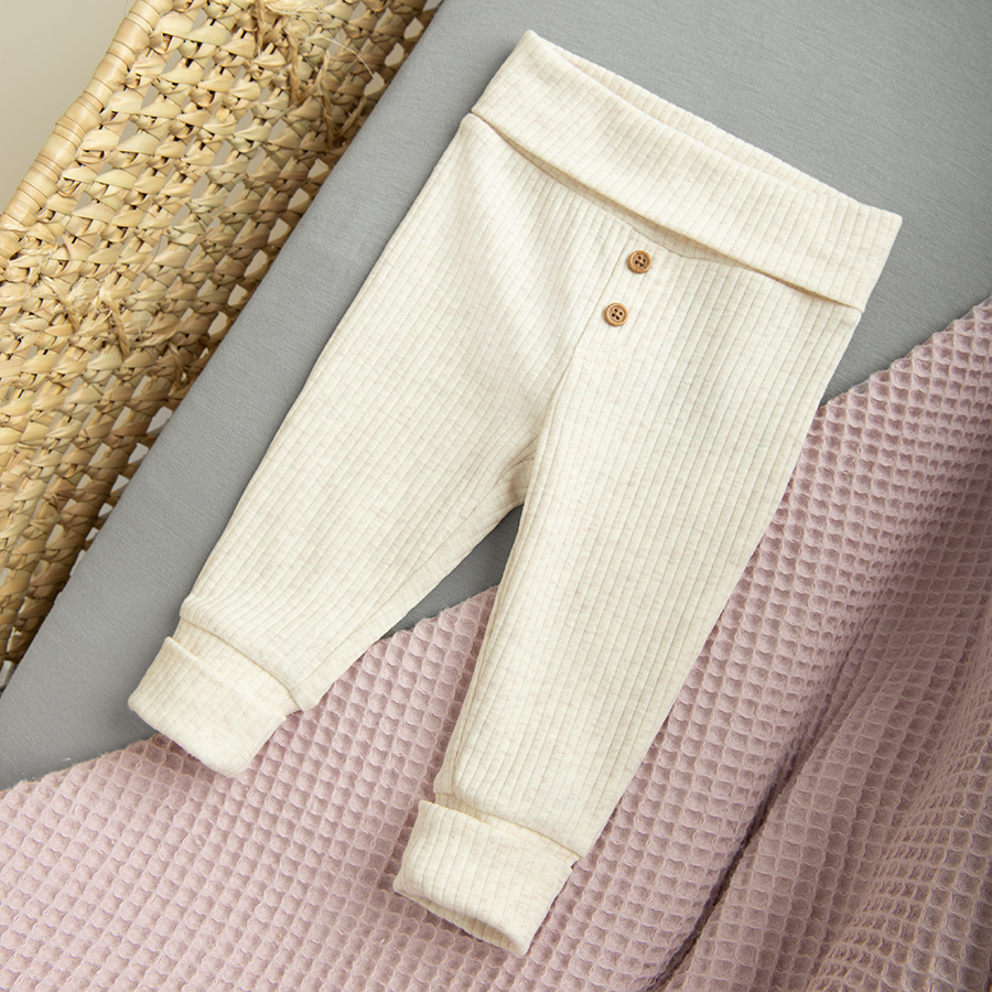 CLOTHING SET