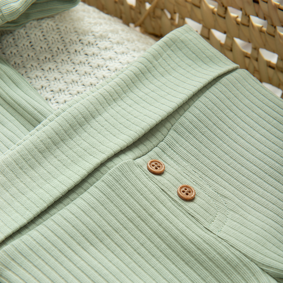 CLOTHING SET