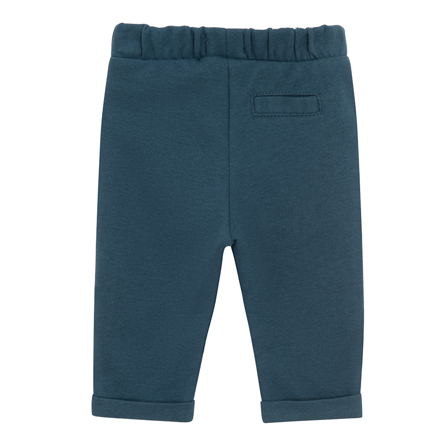 CLOTHING SET