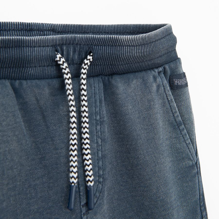 JOGGING PANTS