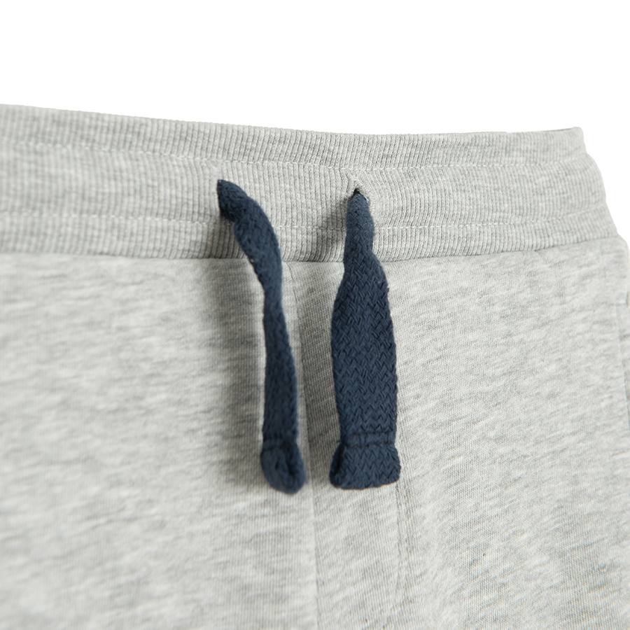 JOGGING PANTS