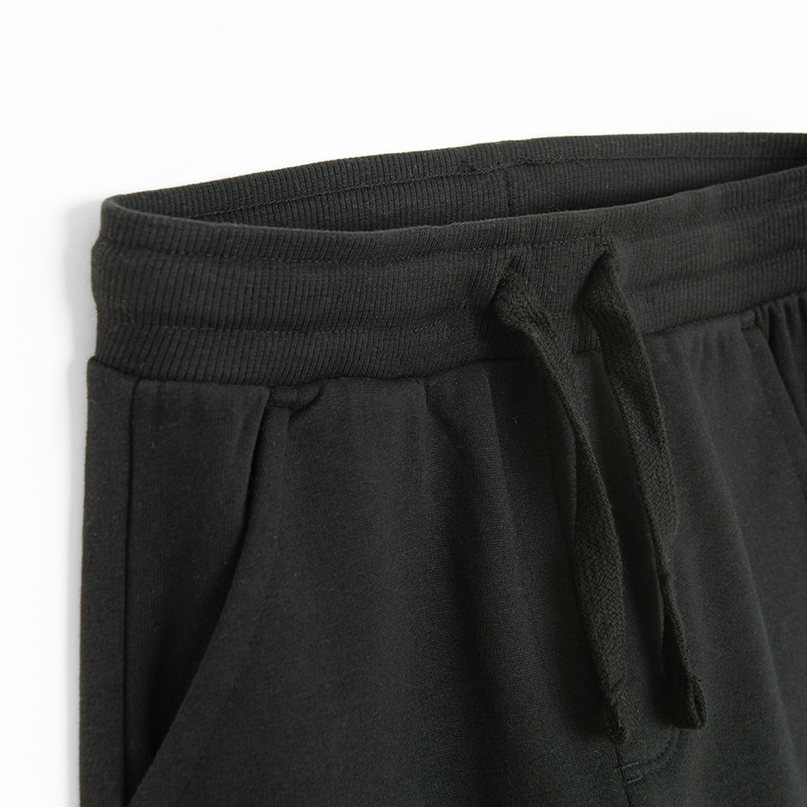 JOGGING PANTS