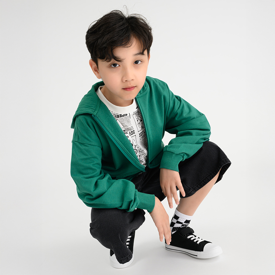SWEATSHIRT