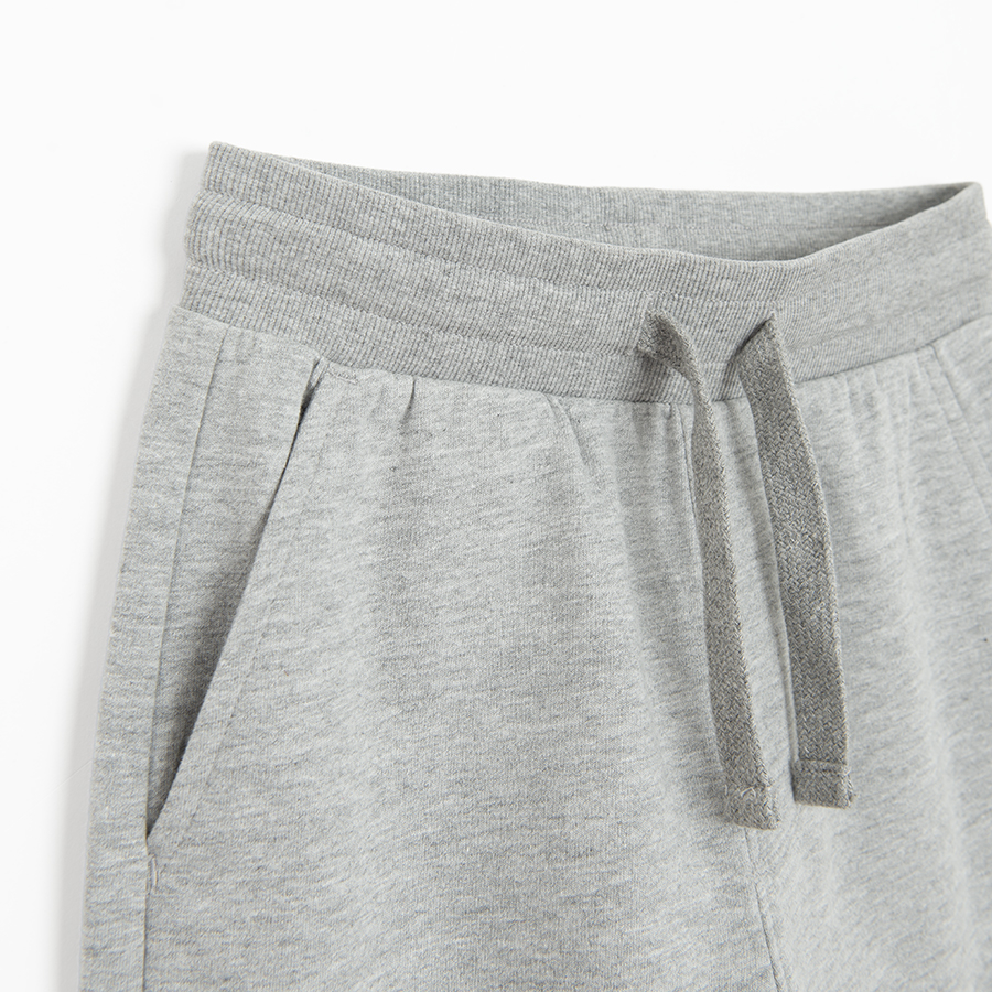 JOGGING PANTS