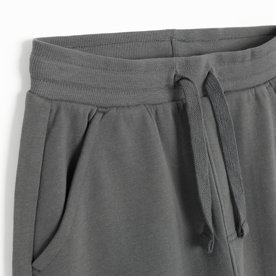 JOGGING PANTS