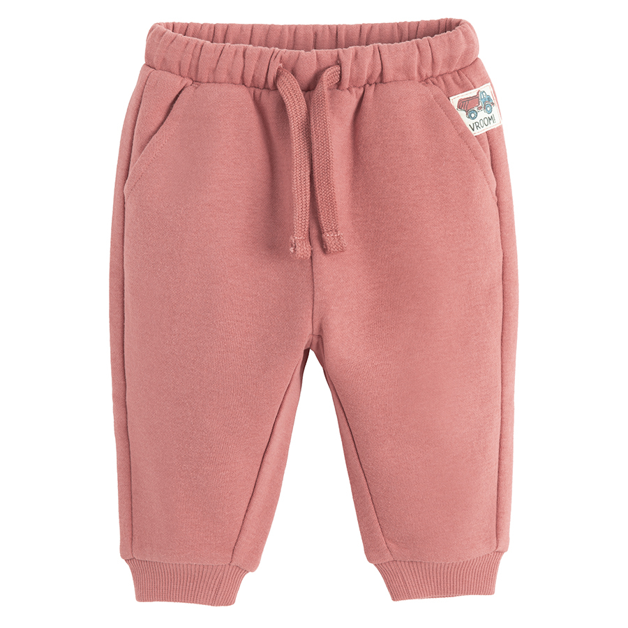 JOGGING PANTS